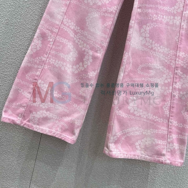  * û CH4186382-2