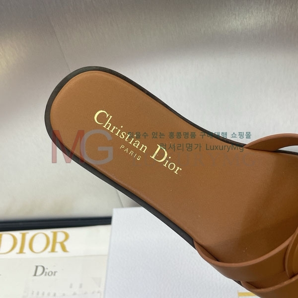    D1R6603-3
