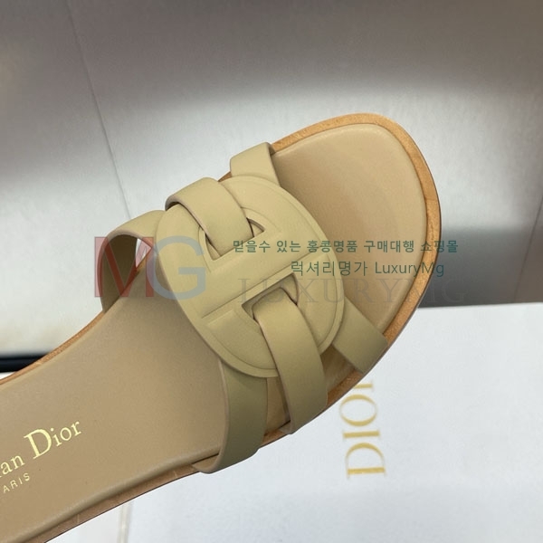    D1R6603-5