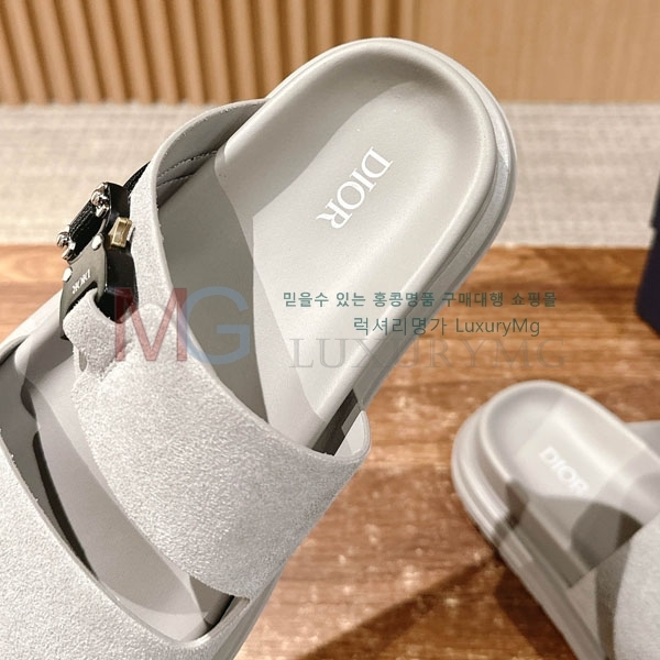    DR666062-3