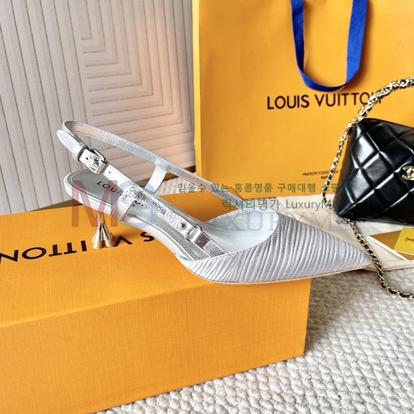 ̺    LV533305-3