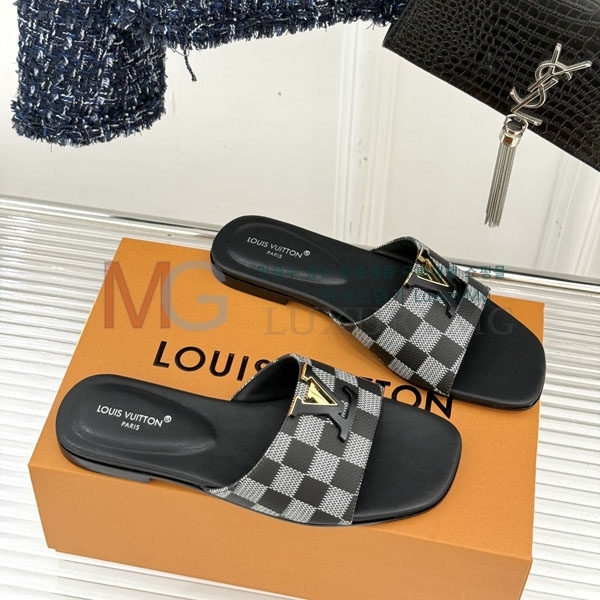  ̺ / LV144406