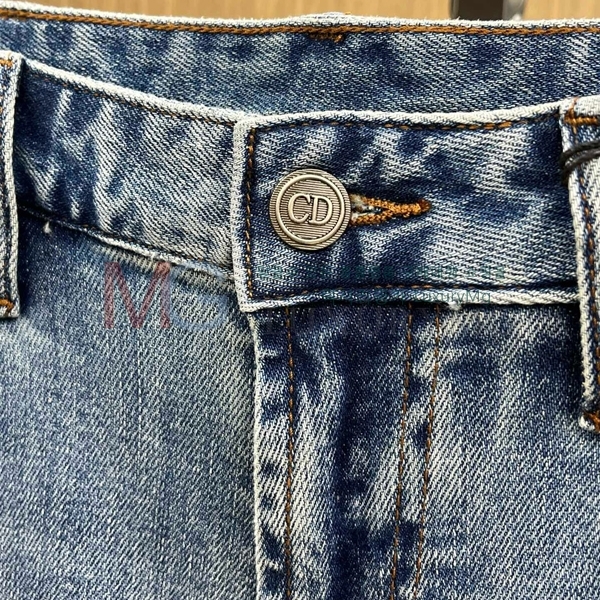   û CD356541