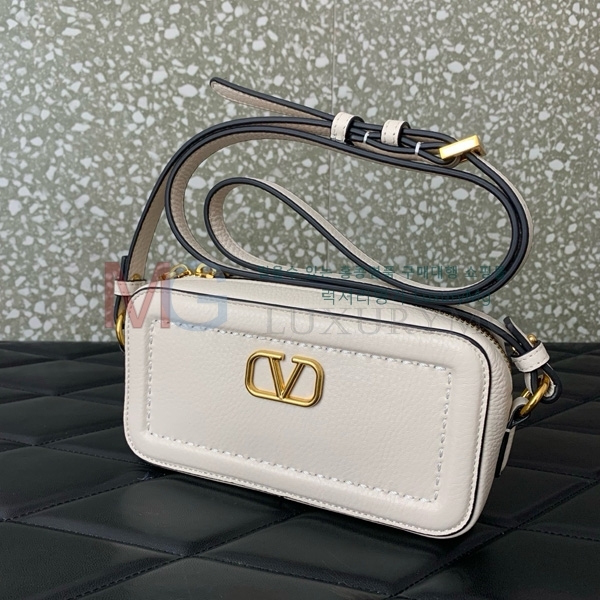 ߷Ƽ ٴ ũν V6205-2