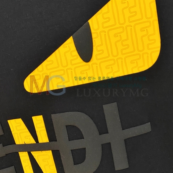   Ƽ 489379-1