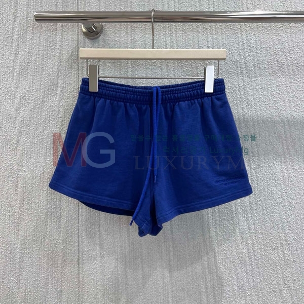  ˷   AX466377-1