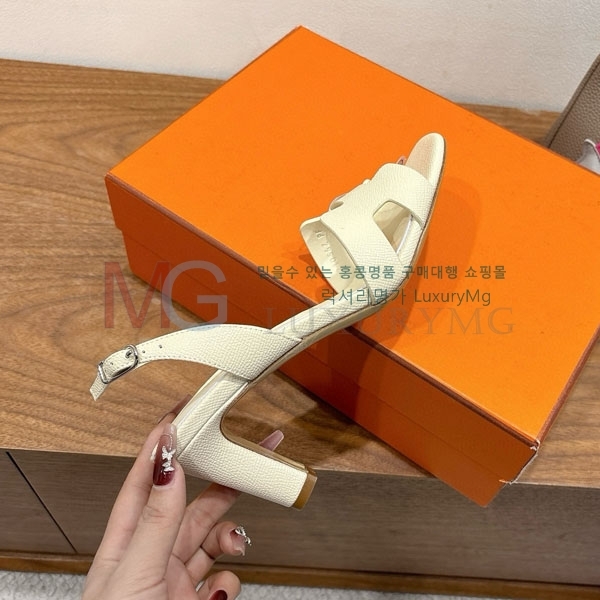  ޽  HE686033-5