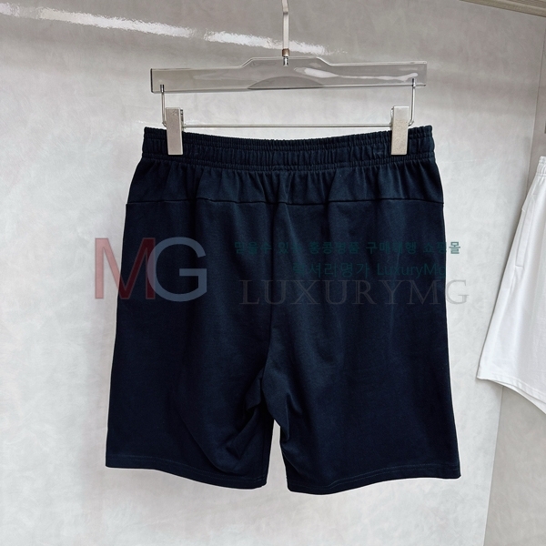   ݹ 489470-1