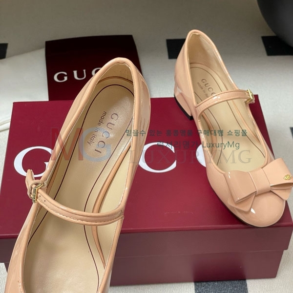     GG577885-4
