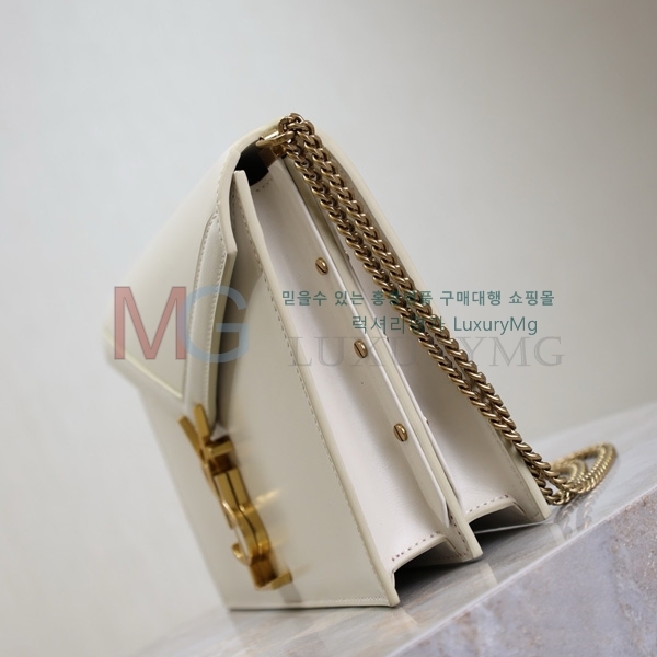 ζ ī  532750-3