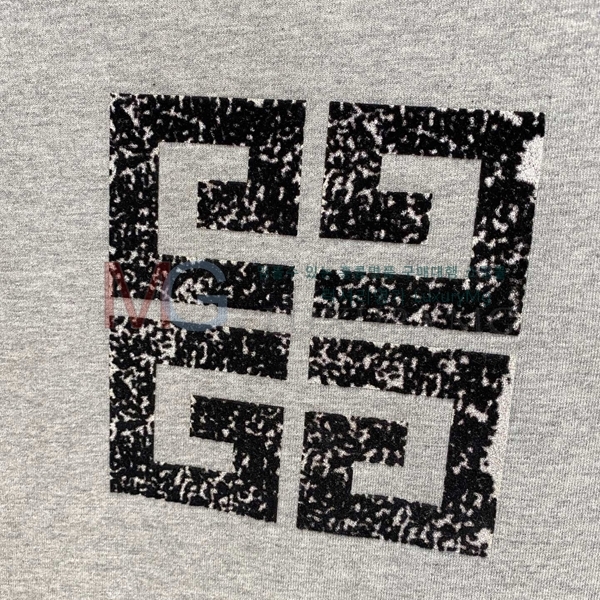   Ƽ 489388-1