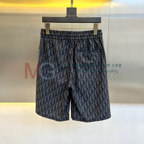   ݹ 482960-1