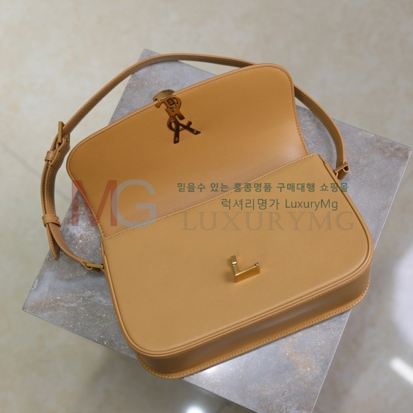 ζ 丮  832330-203