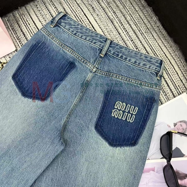  ̿̿ û MU253584