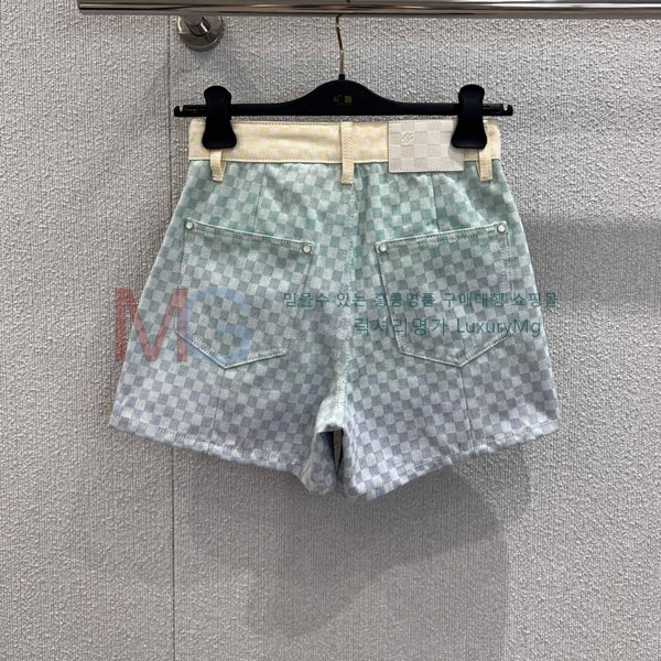  ̺  LV60082
