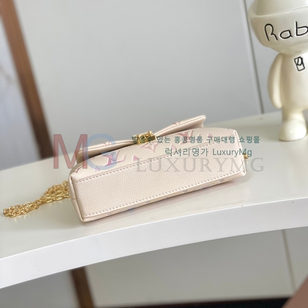 ̺  鷻  M25596-1