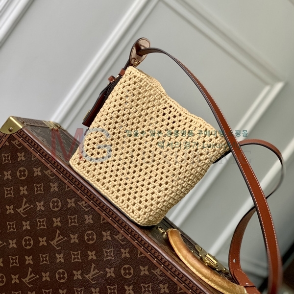 ̺  BB M14217-1