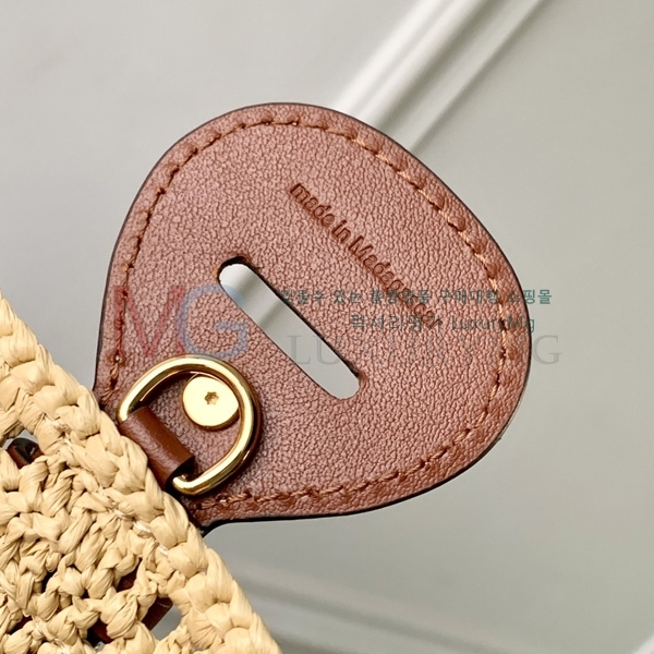 ̺  BB M14217-1
