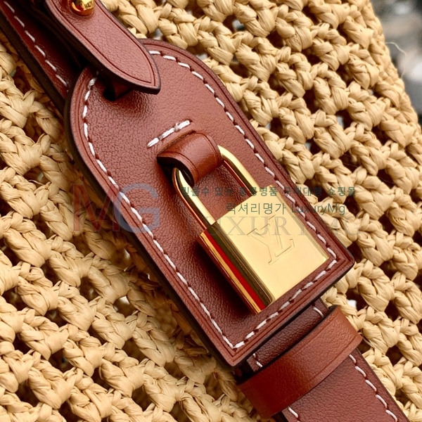 ̺  BB M14217-1