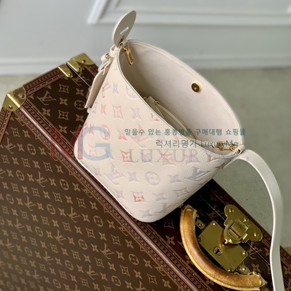̺  BB M25673-1