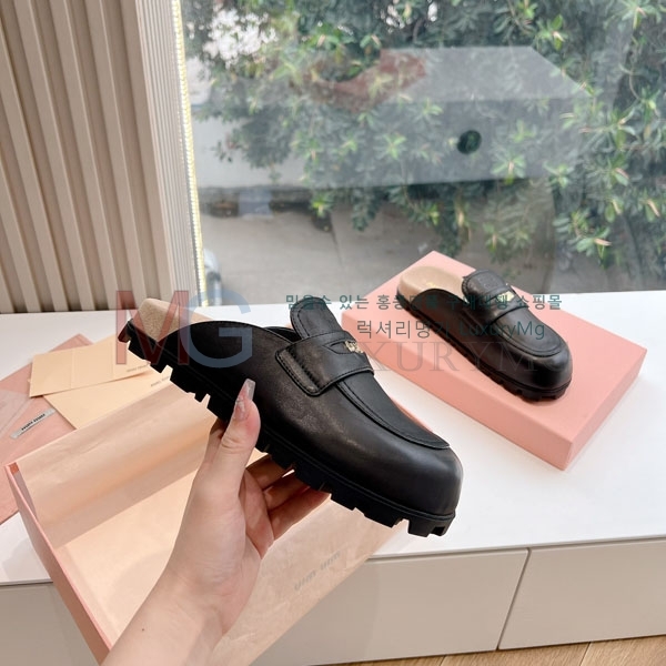  ̿̿   MIU684112-1