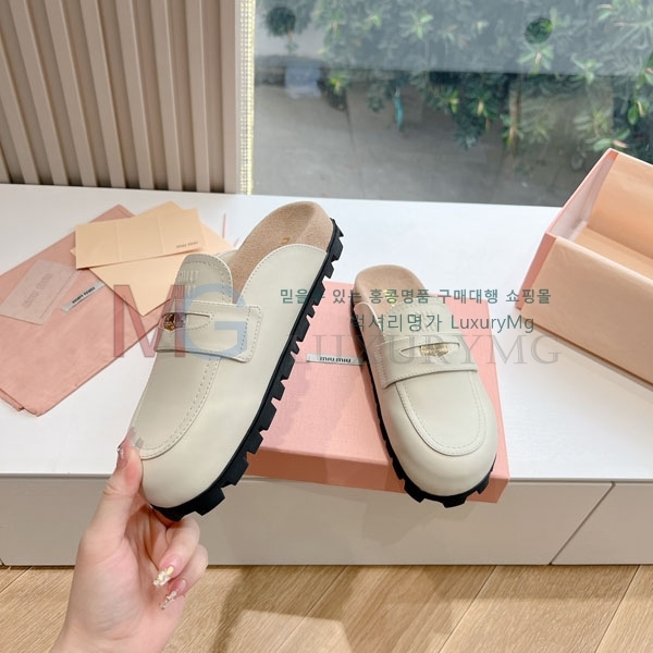  ̿̿   MIU684112-2
