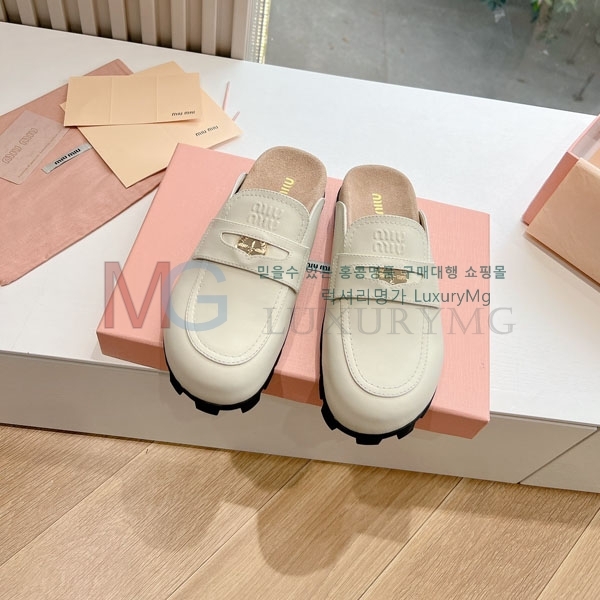  ̿̿   MIU684112-2