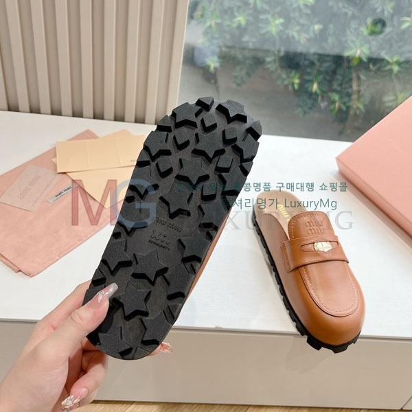  ̿̿   MIU684112
