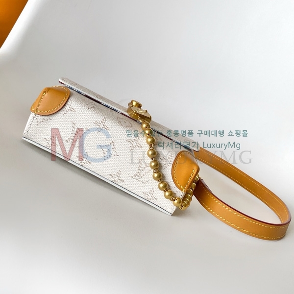 ̺ Ƽ   M14686-1