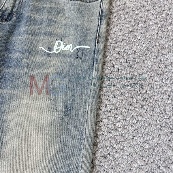   û 826227