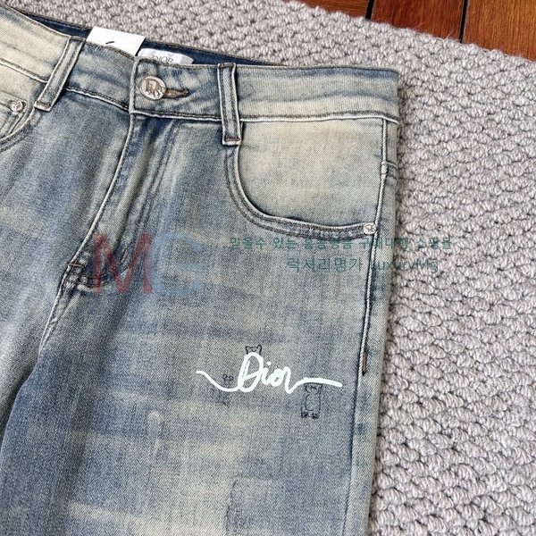   û 826224