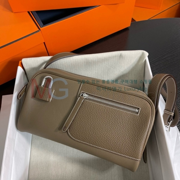 ޽ ڶ   H156630-2