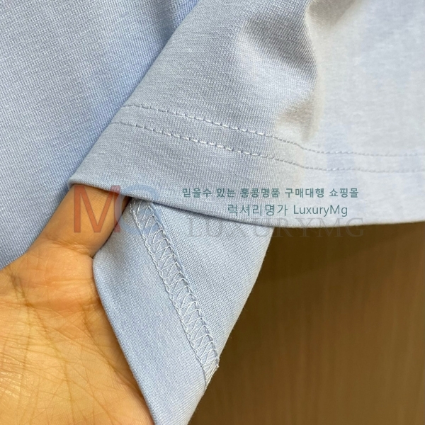   Ƽ 489613-1