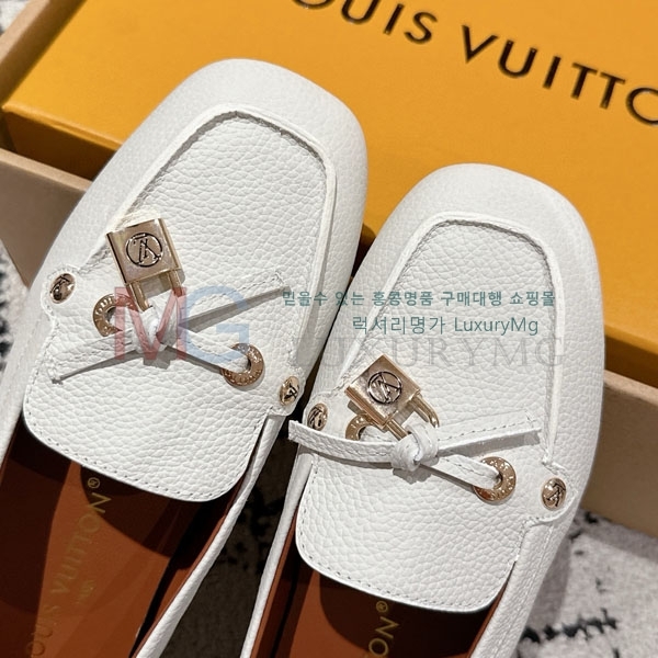  ̺  1LV99062-1