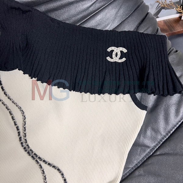  * ǽ CH682819-1