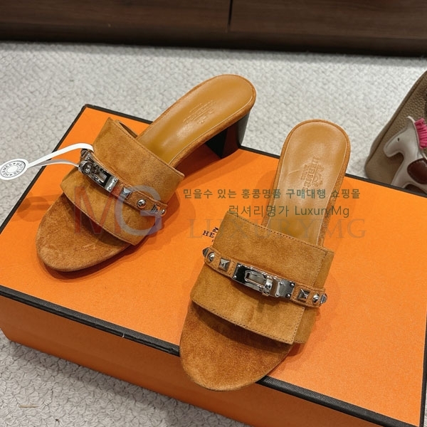  ޽   HE611102-8