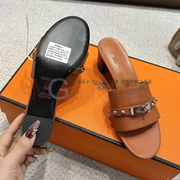  ޽   HE611102-5