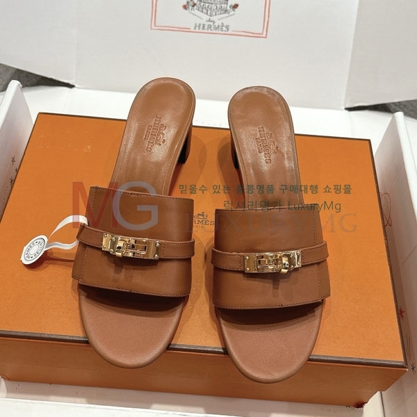  ޽   HE611102-4