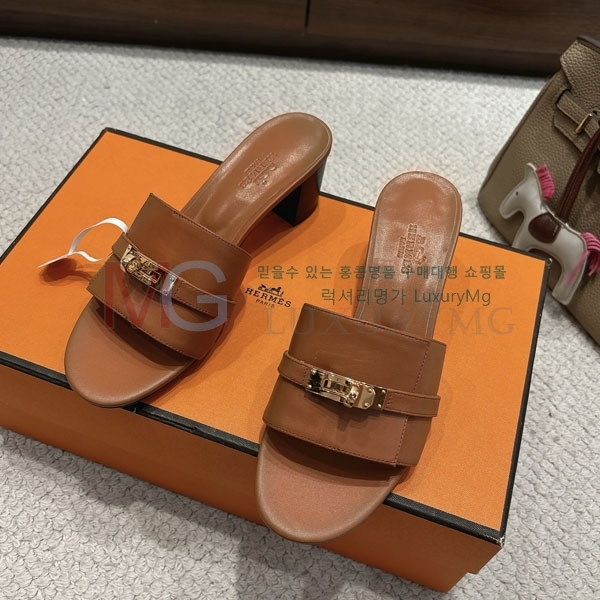  ޽   HE611102-4