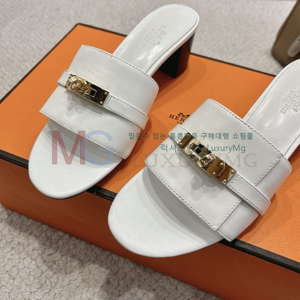  ޽   HE611102-3