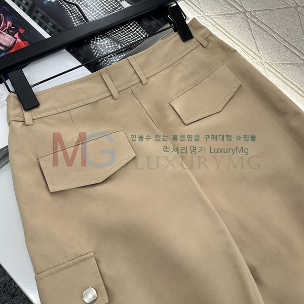    DR497965