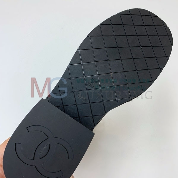  *  CP6677011