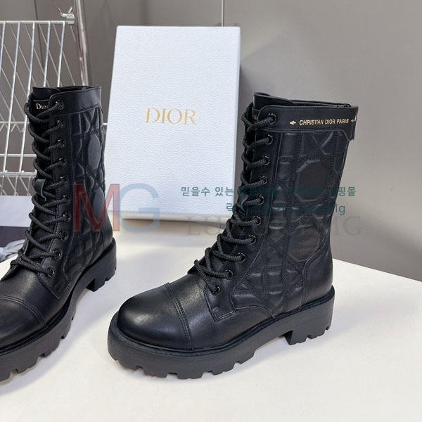   Ŭ  DR600395-1
