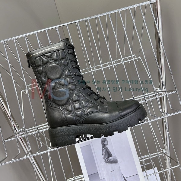   Ŭ  DR600395-1