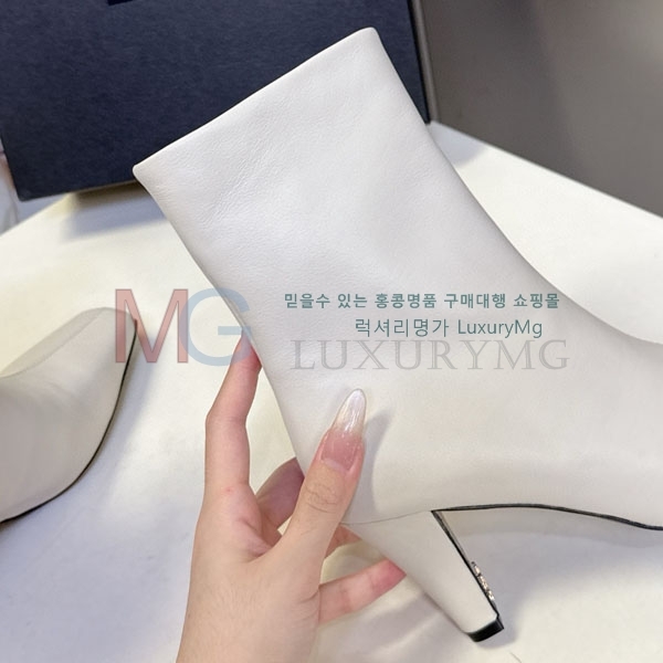  ζ Ŭ  YSL8890554-2
