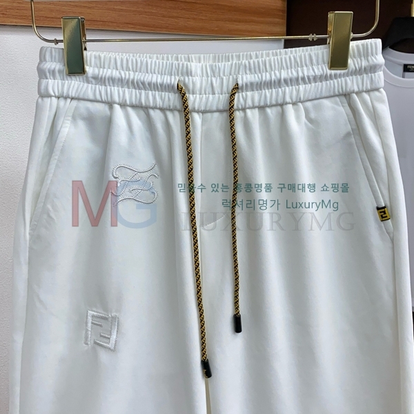   ݹ 489907-1