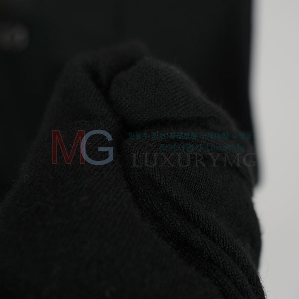 ˸   AM826534-3