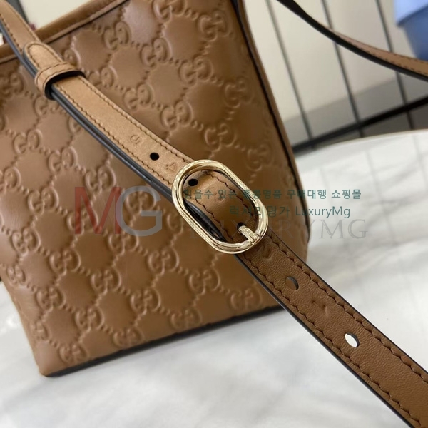 GG   Ŷ ‎847090-6