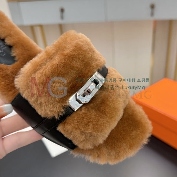  ޽   HE110279