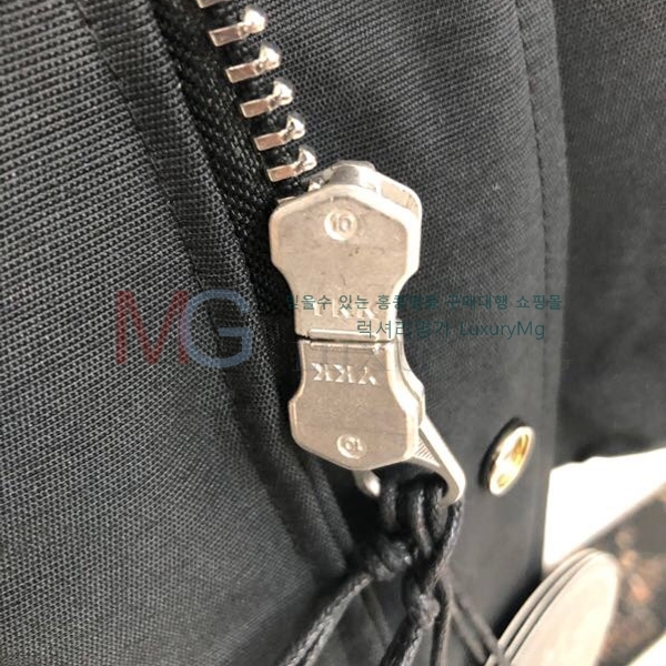  Ŭ ٿ е M68K2110253-1